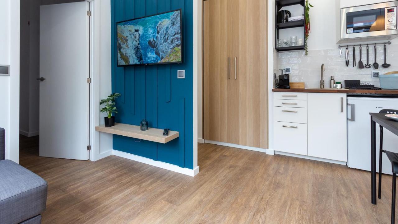 The Jolie - Apartments By The Ocean Порто Мониз Екстериор снимка
