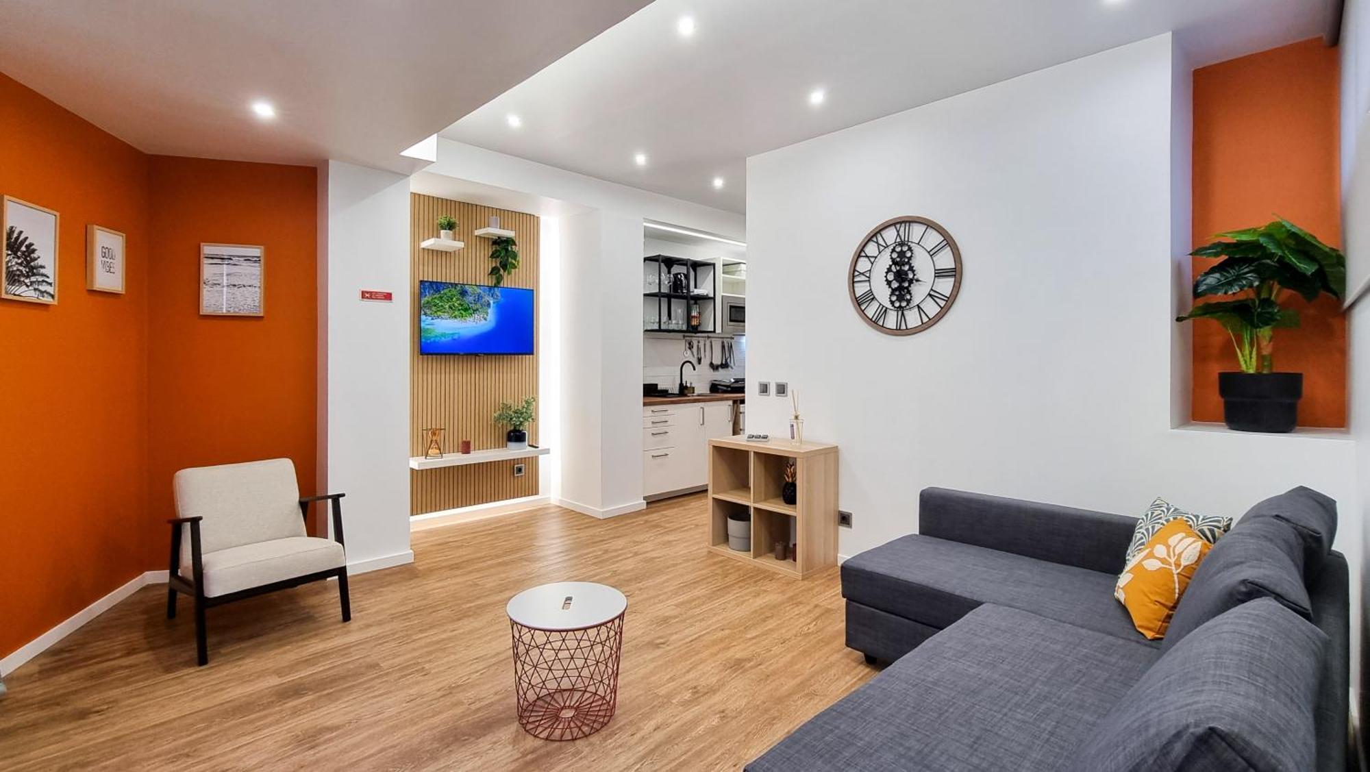 The Jolie - Apartments By The Ocean Порто Мониз Екстериор снимка