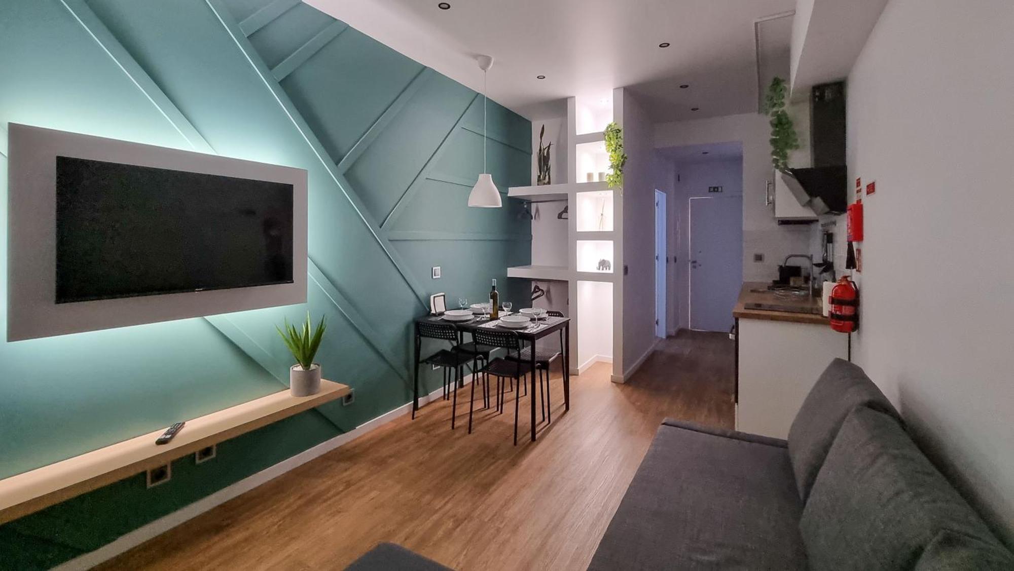 The Jolie - Apartments By The Ocean Порто Мониз Екстериор снимка